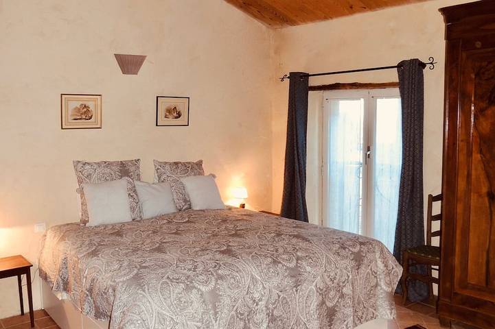 Location de vacances pour 7 personnes, avec jardin à Navacelles - 2