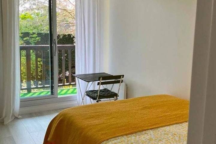 Appartement entier, Appart. 2Pcs Entierement Renove A 2 Pas De La Mer, Toutes Commodites A Pied in Deauville, Région de Lisieux