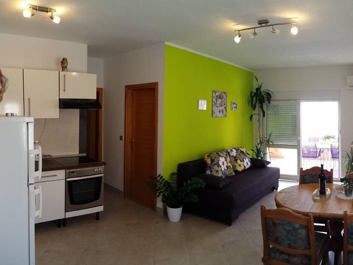 Ferienwohnung für 4 Personen, mit Balkon in Podstrana - 2