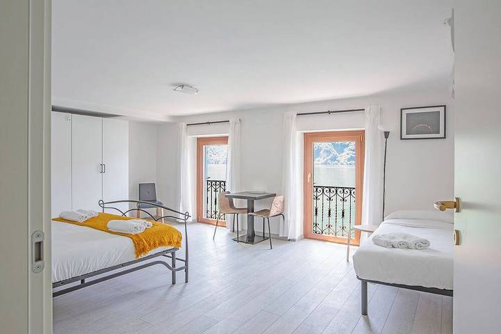 Appartamento intero, La Sentinella - Lake View & Panoramic Terrace in San Mamete, Valsolda