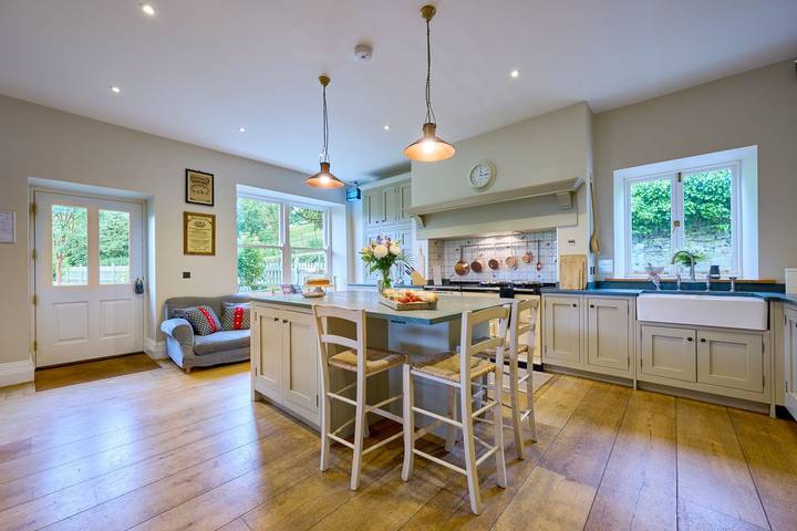 Villa for 18 people, with garden and terrace in the Lake District