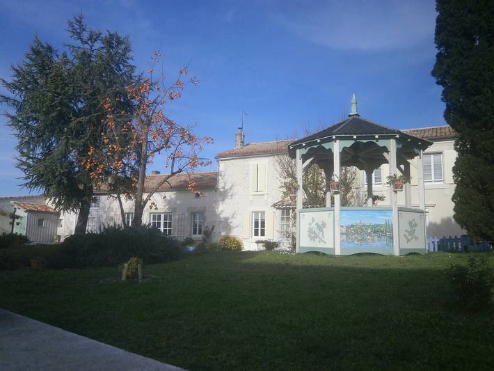 Gîte pour 2 personnes, avec jardin en Charente - 4