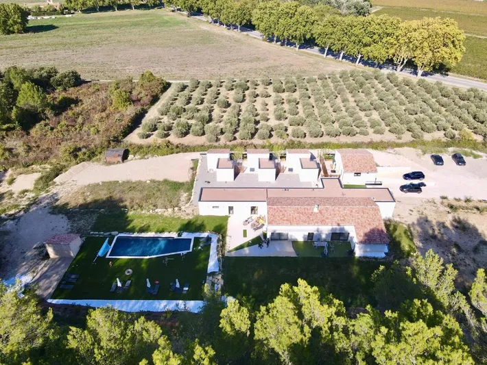 Chambre d’hôte pour 2 personnes, avec piscine ainsi que balcon et jardin - 1