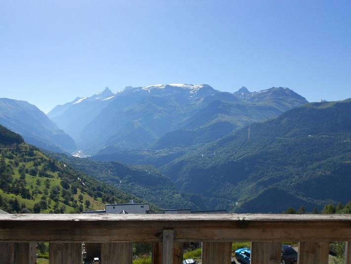 Gîte pour 4 personnes, avec terrasse, animaux acceptés à Auris - 2