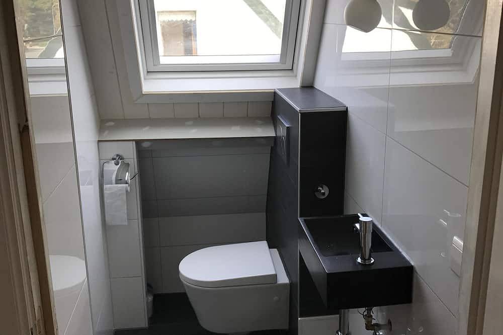 Schönes Haus 750 Meter vom Strand entfernt mit Holzofen im Wohnzimmer in Camperduin, Noord-Holland - Nordseeküste