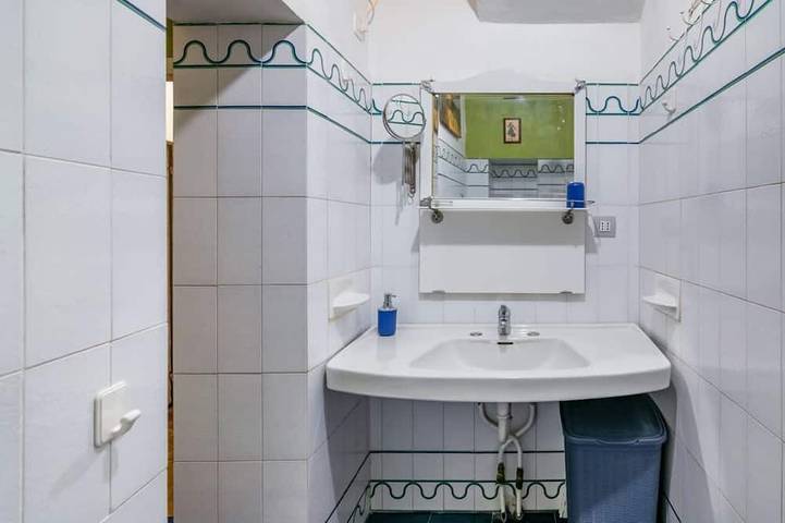 Apartamento entero, GuestHost - Valbona apartment in the heart of Urbino in Urbino, Valle del Metauro