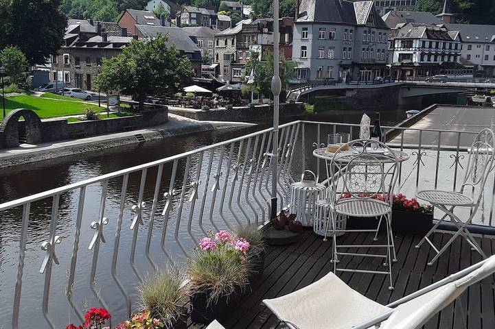 Charmantes Haus am Rande des Wassers, La Roche en Ardenne Belgien in La Roche-en-Ardenne, Luxemburg Provinz
