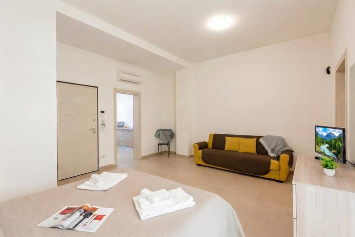 Appartamento intero, Suite 1 Ondina Viareggio 200m from sea in Viareggio, Riviera Toscana