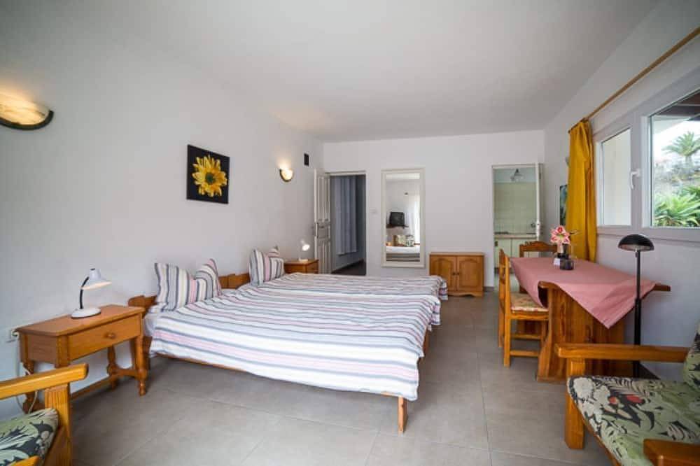 Ganze Wohnung, Kleines Studio in einem wunderschönen tropischen Garten in Tajuya, Los Llanos de Aridane