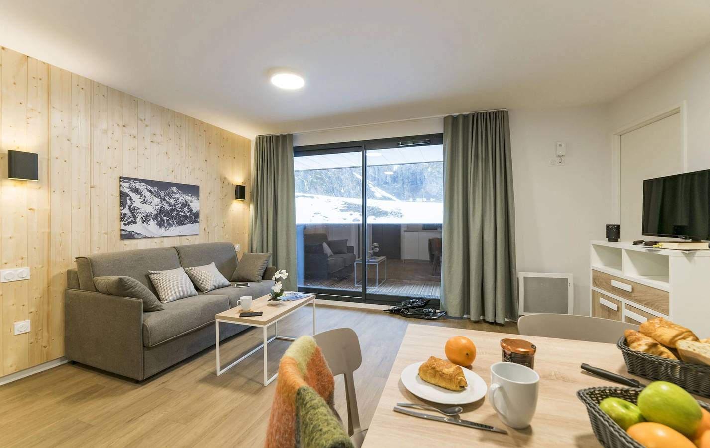 Estudio entero, Estudio para 2 personas con piscina in Piau-Engaly, Aragnouet