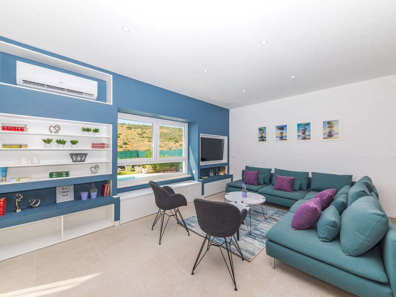 Scenic Elegant Trogir Villa with Pool - Five Bedroom Villa in Trogir, Split-Dalmatien