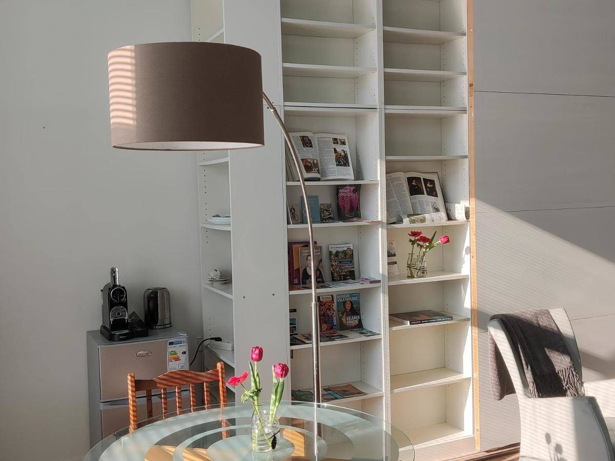 Large Double Room in Leiden, Niederländische Nordsee