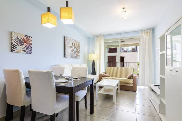 Ganze Wohnung, Aldea Golf Panorámica Wohnanlage. Neben dem Strand von Vinaroz in Panoramica Golf (Vinaros), Sant Jordi