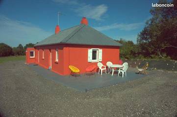 Gîte pour 5 personnes, avec vue et terrasse à Lanvéoc