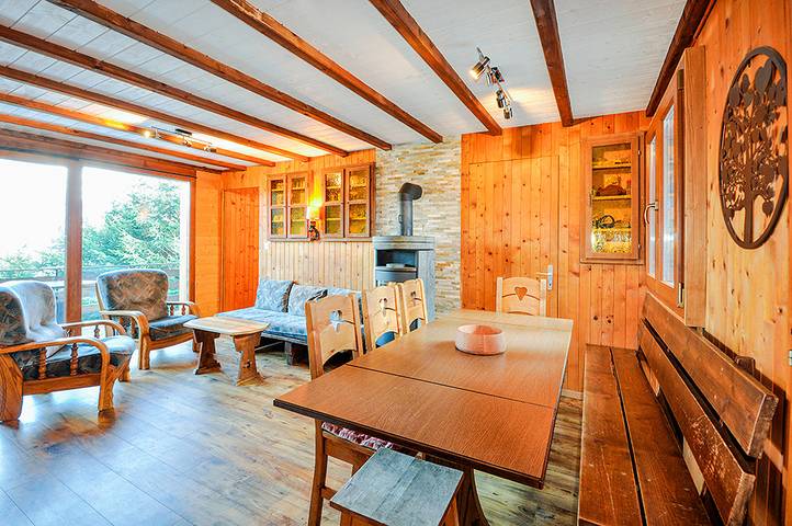 Chalet Les Criquets in La Tzoumaz, Riddes