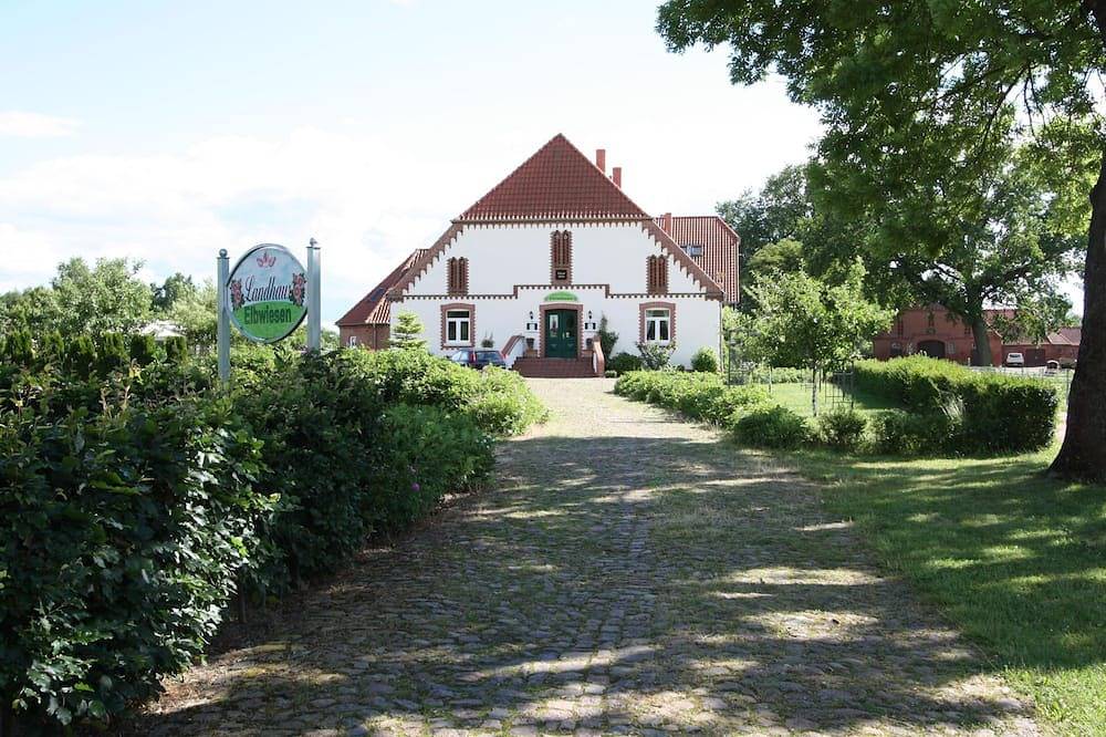 Göpelhaus in Krusendorf (Amt Neuhaus), Amt Neuhaus