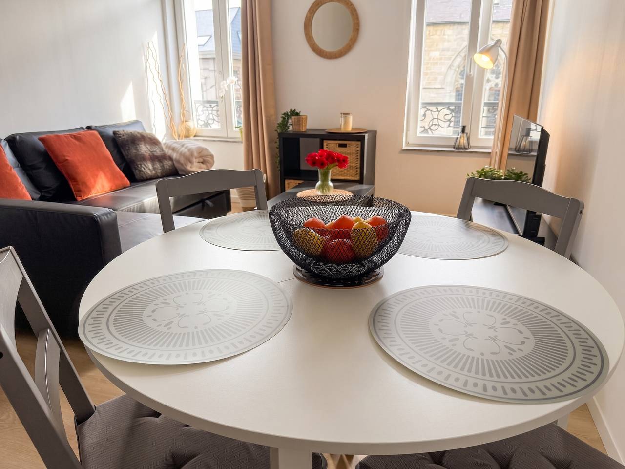 Appartement entier, Appartement lumineux au cœur de Chimay, 40 m² avec vue in Chimay, Hainaut