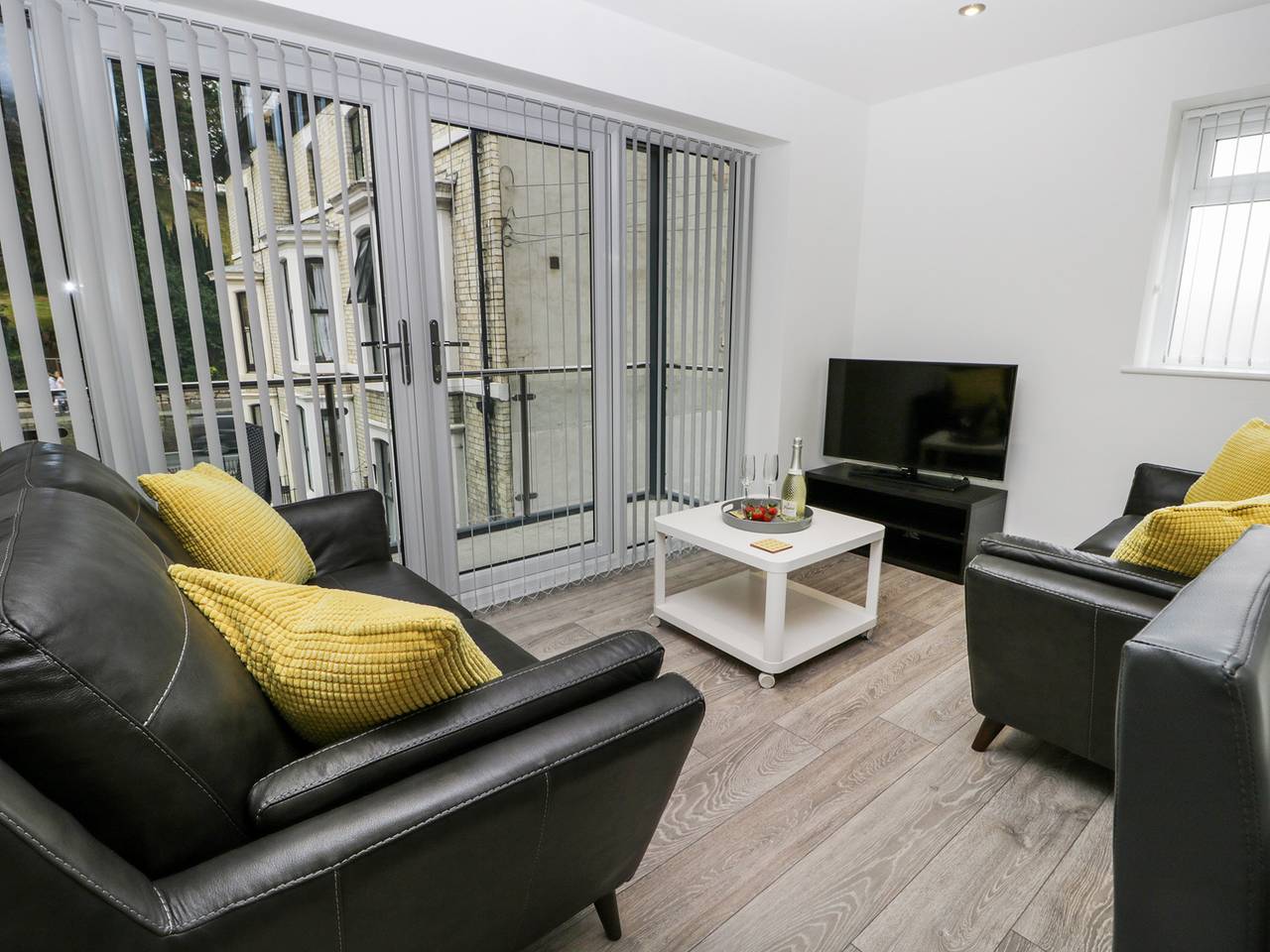 Entire apartment, The Office Gardens, Apartment 1 in Whitby, North York Moors National Park