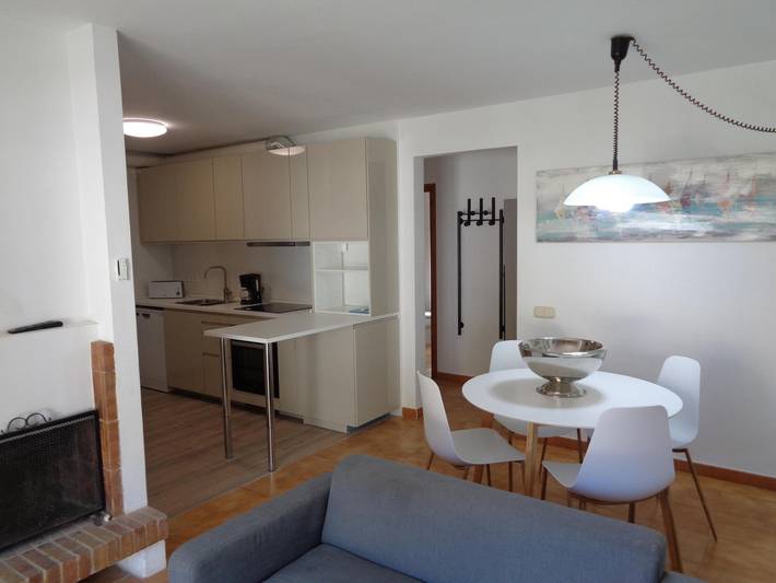 Ferienwohnung für 4 Personen, mit Meerblick und Terrasse in Sa Riera - 3