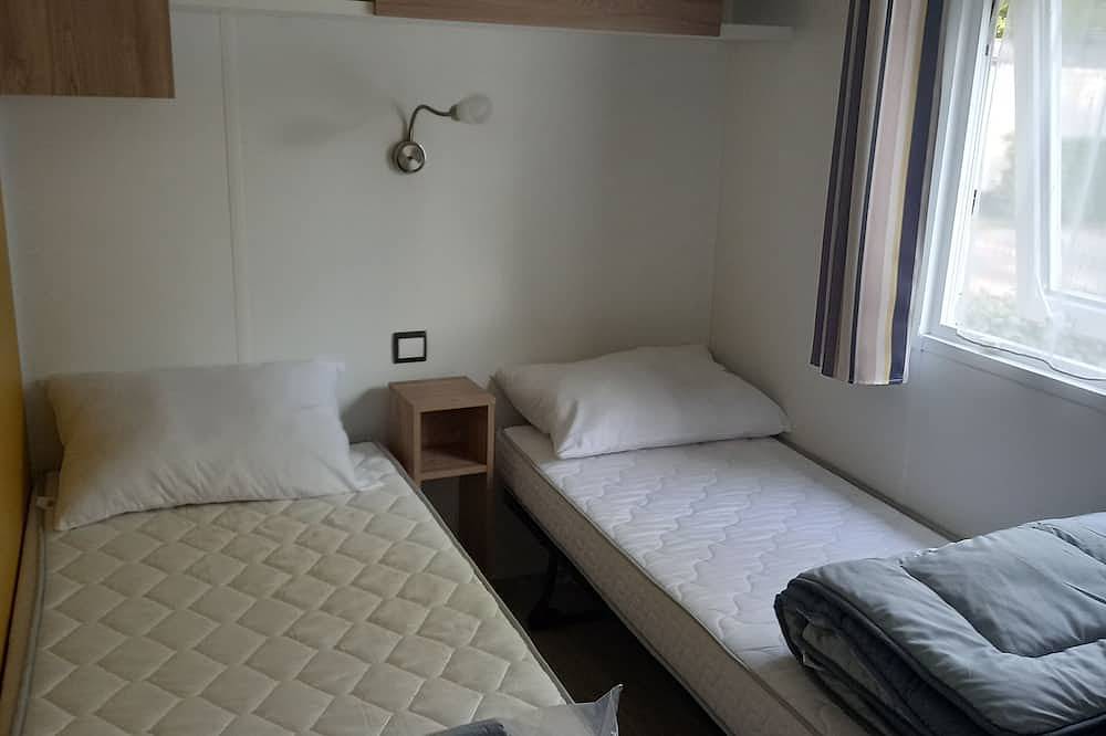 Location de mobilhome spatieux de 40m² dans un camping 3* au calme in La Tremblade, Côte de Beauté