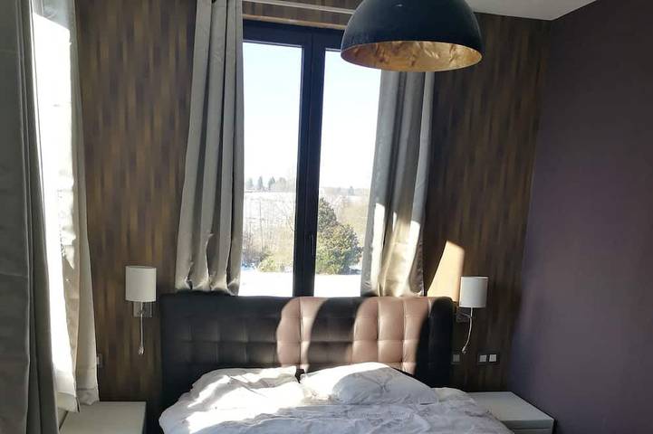 Gîte pour 10 personnes, avec jacuzzi et jardin dans Cul-des-Sarts - 2