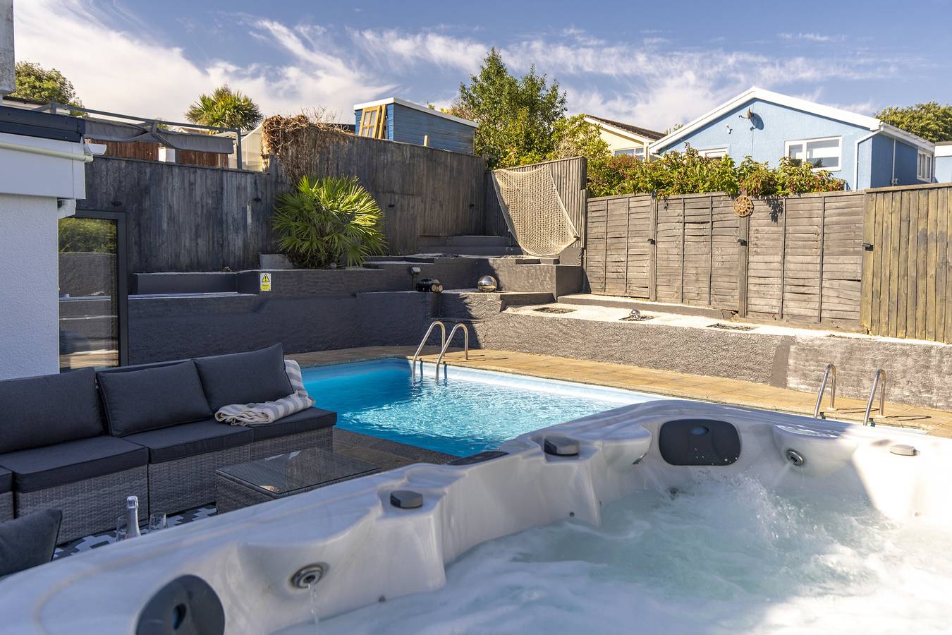 Vitamin Sea - Swimming Pool, Hot Tub, Sea Views in Saundersfoot, Pembrokeshire