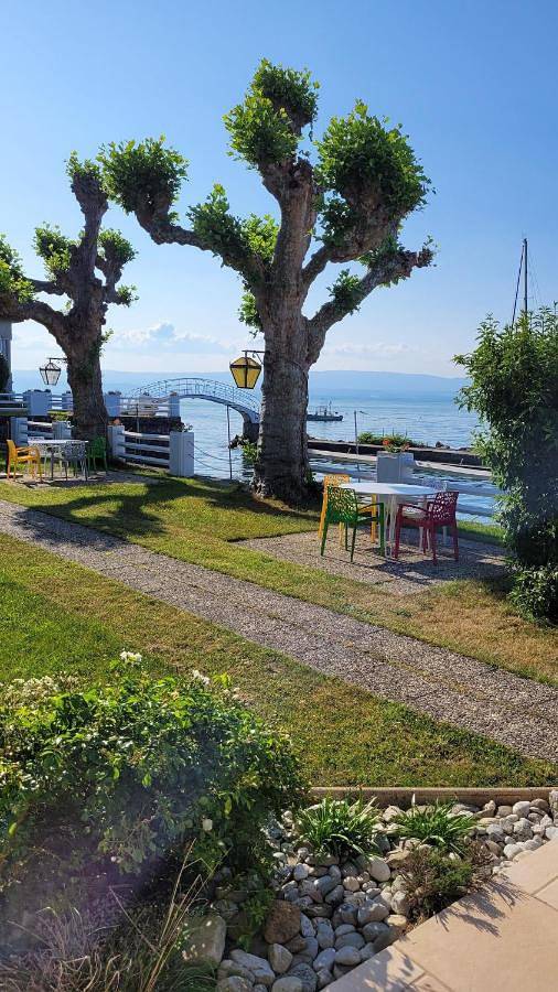 Location de vacances pour 4 personnes, avec piscine et jardin ainsi que vue et vue sur le lac à Maxilly-sur-Léman - 4