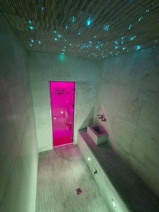 Hôtel pour 2 personnes, avec sauna et jacuzzi à Tourcoing - 3
