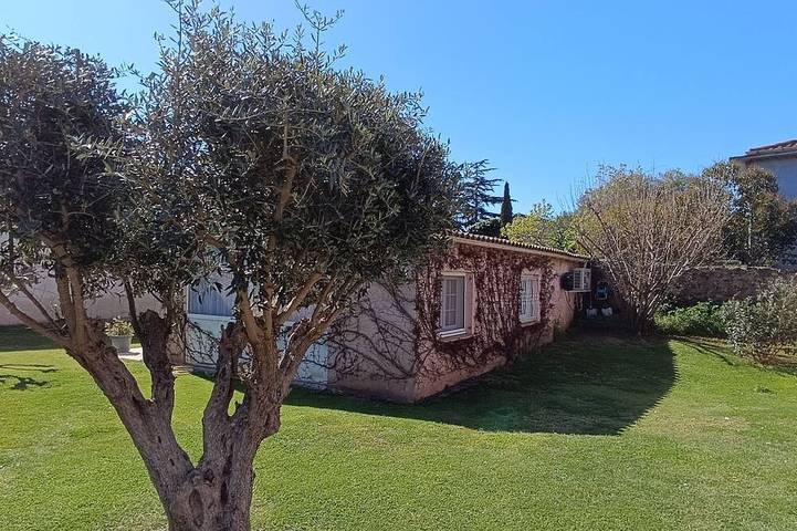 Gite For 4 Pers With Pool in Agde, Côte d'Améthyste