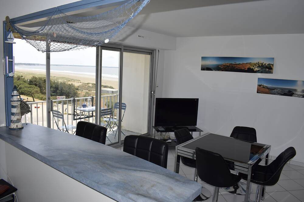 Appartement entier, Au pied de la  plage, Appart standing, spacieux  5° et dernier étage, vue mer in Saint-Brévin l'Océan, Saint-Brevin-les-Pins