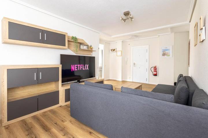 Apartamento de vacaciones para 8 personas, con vistas y terraza - 1