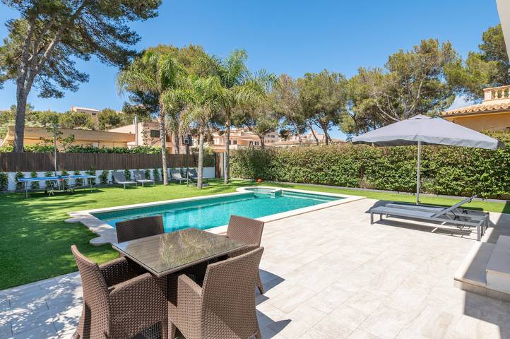 Ferienhaus für 8 Personen, mit Balkon und Whirlpool sowie Garten in El Toro - 3