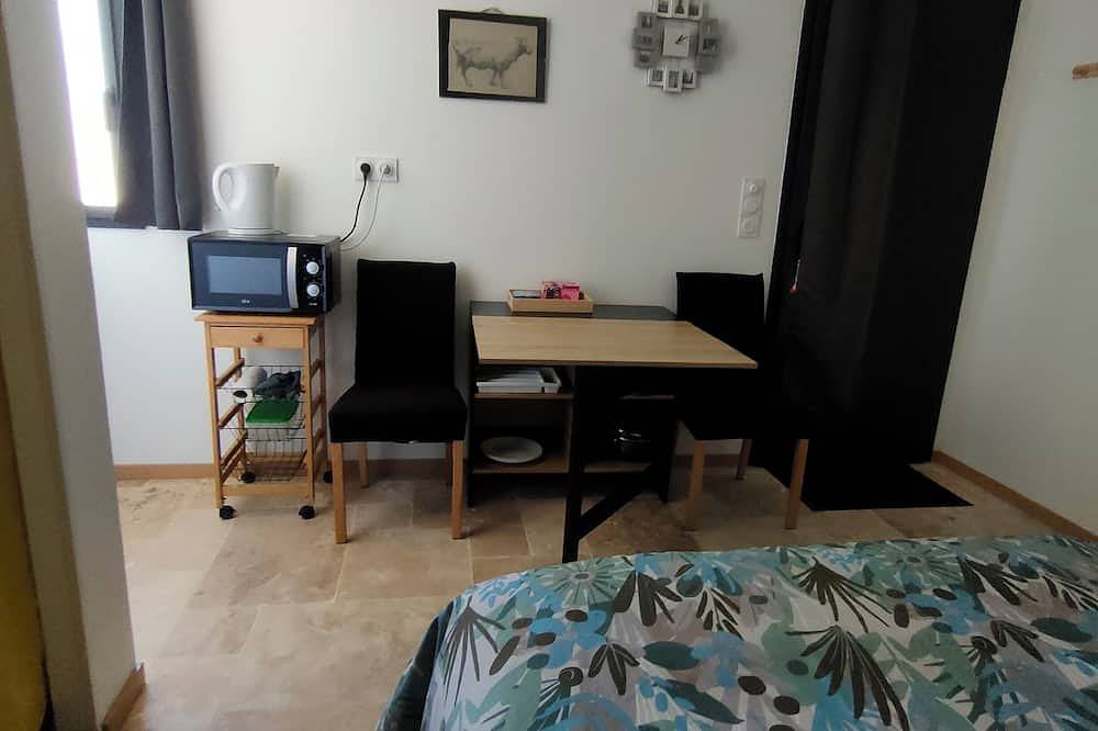 Maisonnette en bois, tout confort, indépendante, calme, 10 minutes de la Loire in Saint-Martin-de-la-Place, Vallée de la Loire