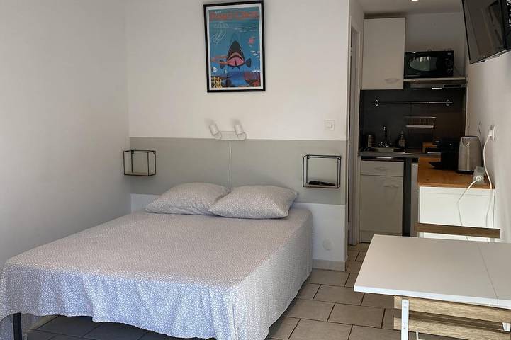 Gîte pour 2 personnes, avec balcon dans Plage La Capte - 3