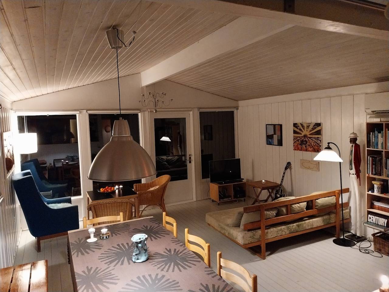 Hyggeligt sommerhus med havudsigt in Nykøbing Sjælland, Nordwestseeland