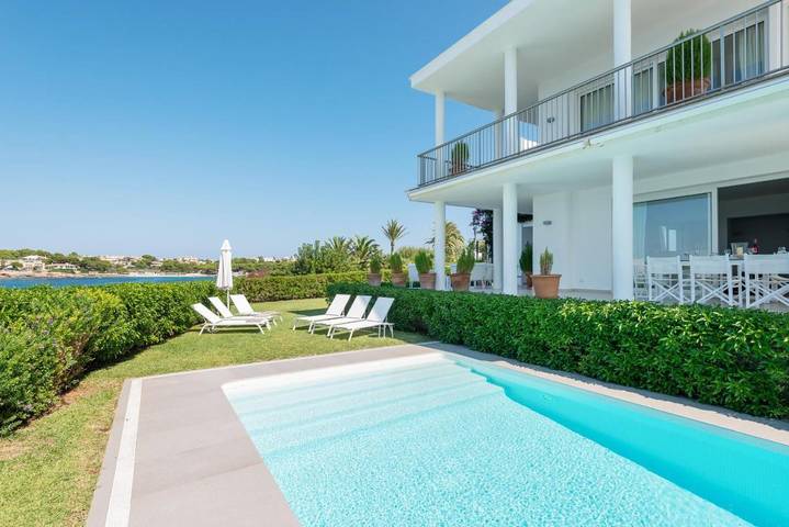 Villa für 10 Personen, mit Balkon und Terrasse sowie Garten und Pool in Portocolom - 2