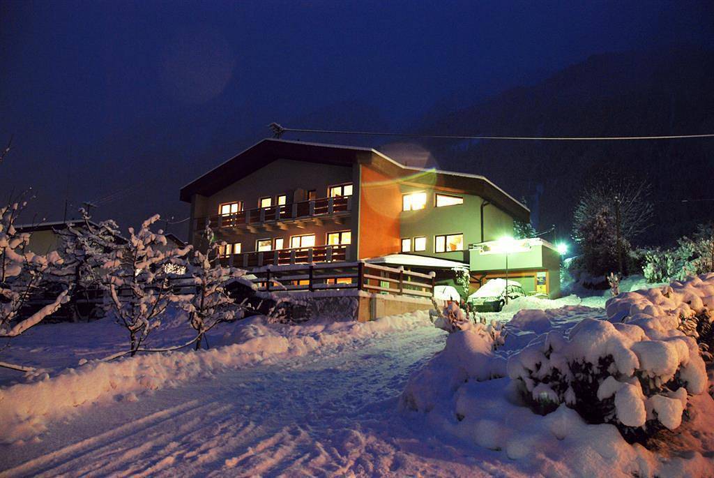 Ganze Ferienwohnung, Appartement Amberg in Sautens, Ötztal