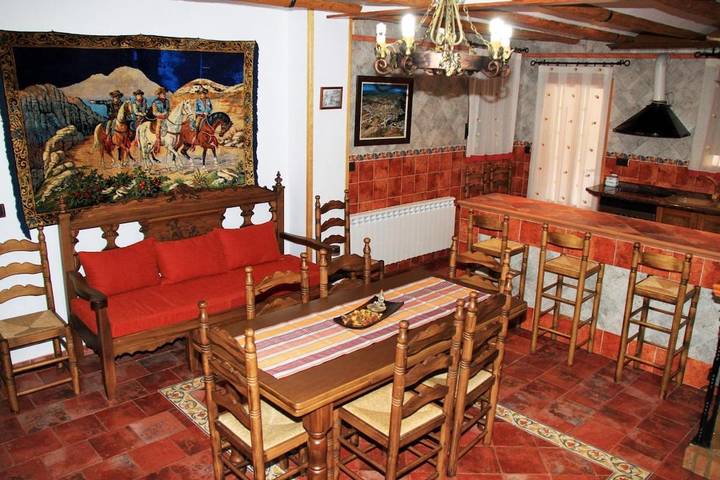 Casa de vacaciones para 12 personas, con jardín y terraza, Se admiten mascotas en Manchuela Conquense - 4