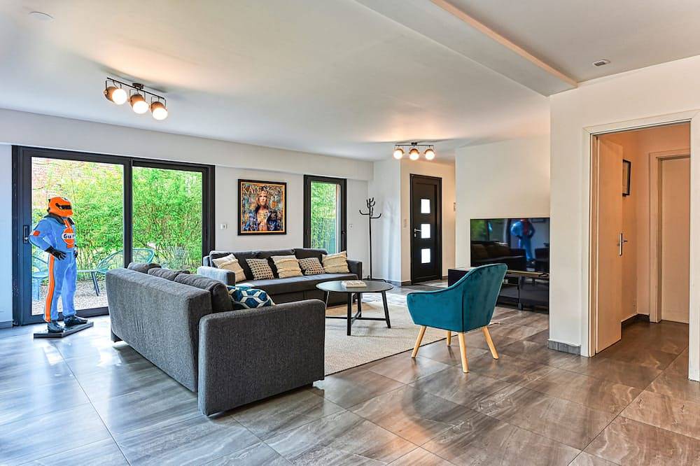 Villa contemporaine 7 minutes du Centre de Lille in Marcq-en-Barœul, Lille region