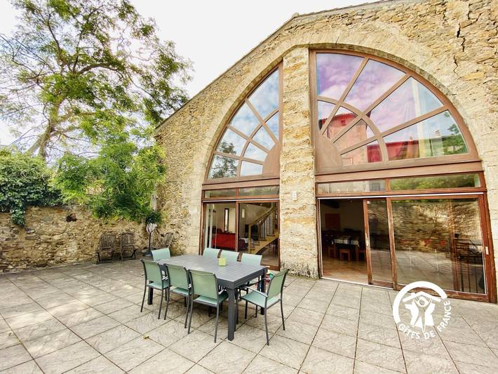 Gîte pour 6 personnes, avec terrasse à Fontcouverte