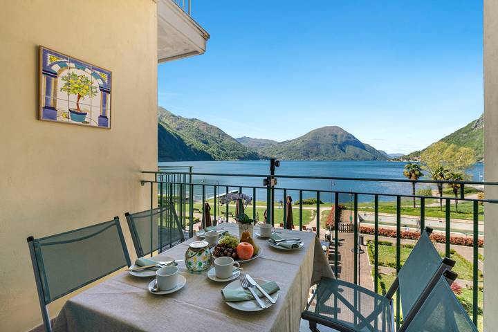 Vakantieappartement voor 4 personen, met uitzicht op het meer en balkon, kindvriendelijk in Gemeente Porlezza