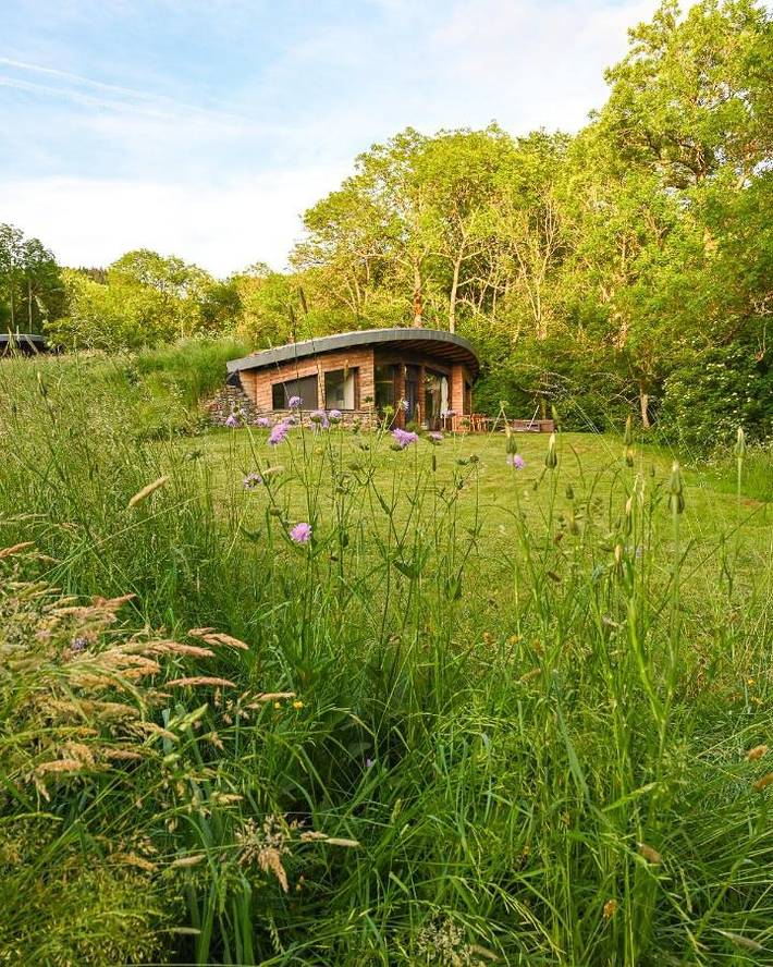 Gîte pour 5 personnes, avec Jacuzzi et Terrasse ainsi que Jardin et Vue à Queyrières - 3