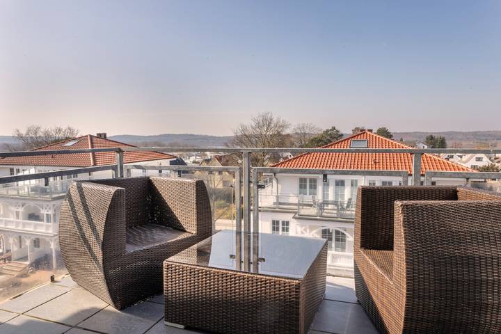 Ferienwohnung für 4 Personen, mit Ausblick und Balkon in Binz - 2