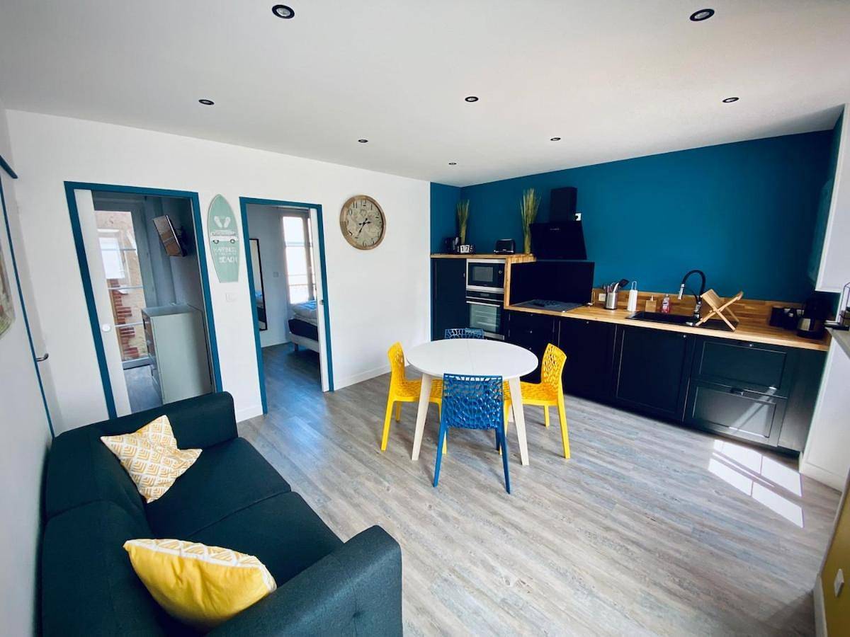 Appartement entier, Two-Bedroom Apartment in Saint-Benoît-de-l'Aure, Région de Bayeux