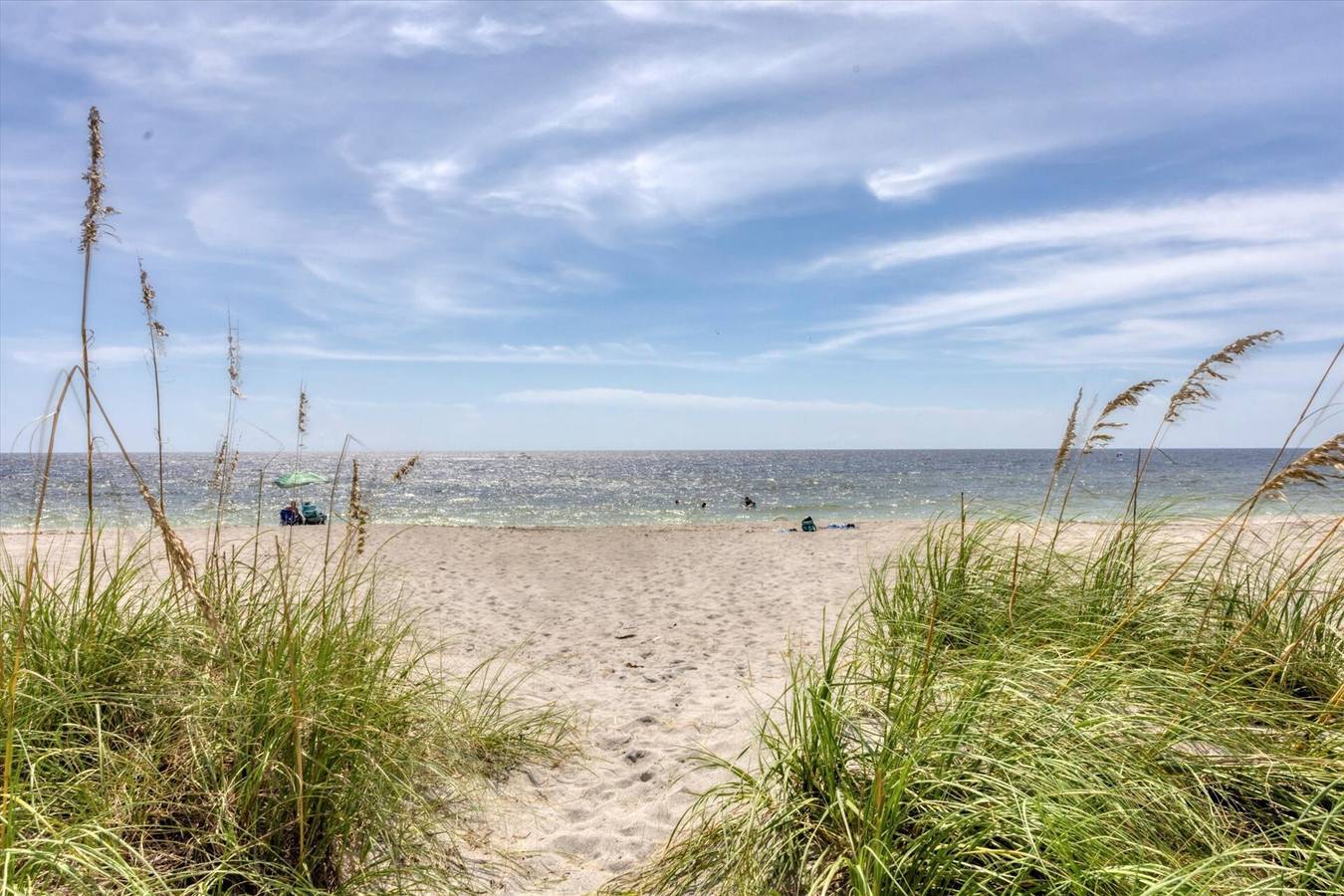 Beachside Bliss: Sarasota County Condo 1006 Awaits in Venice (Florida), Sarasota County