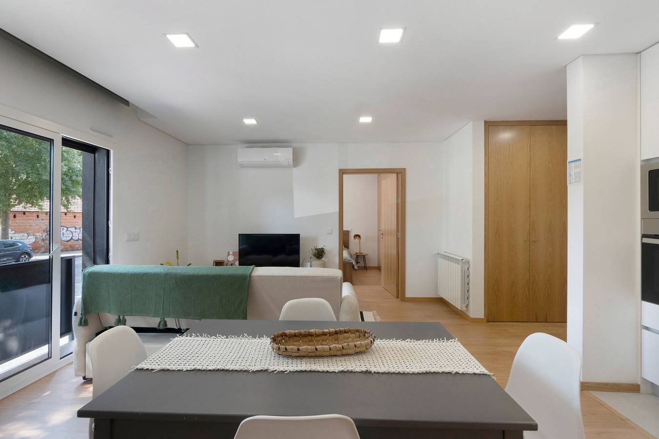 Apartamento entero, Apartamento 'Vale Viver' con Wi-Fi y Aire Acondicionado in Vila Chã, Codal e Vila Cova de Perrinho, Distrito de Aveiro