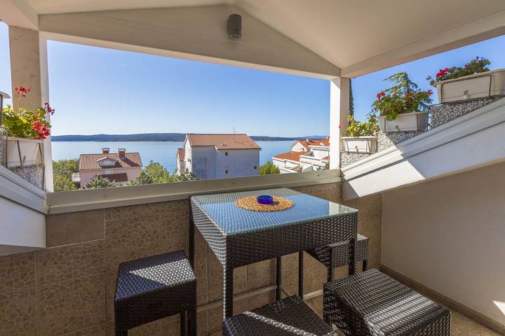 Ferienwohnung für 3 Personen, mit Balkon/Terrasse in Selce
