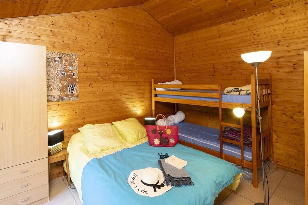 Chalet 3 étoiles - Piscine in Loubeyrat, Regionaler Naturpark Volcans d'Auvergne