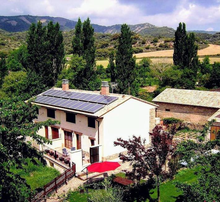 Casa rural para 7 personas, con terraza y jardín en Cinco Villas