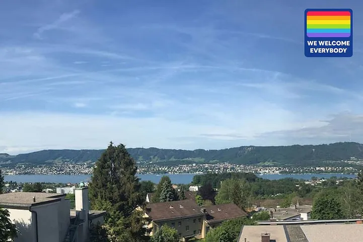 Ganze Wohnung, Sonnige und ruhige Zürich Wohnung in Stadtnähe in Zürich, Zürich Voralpen